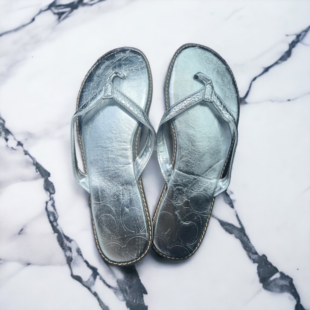 Coach flip flops